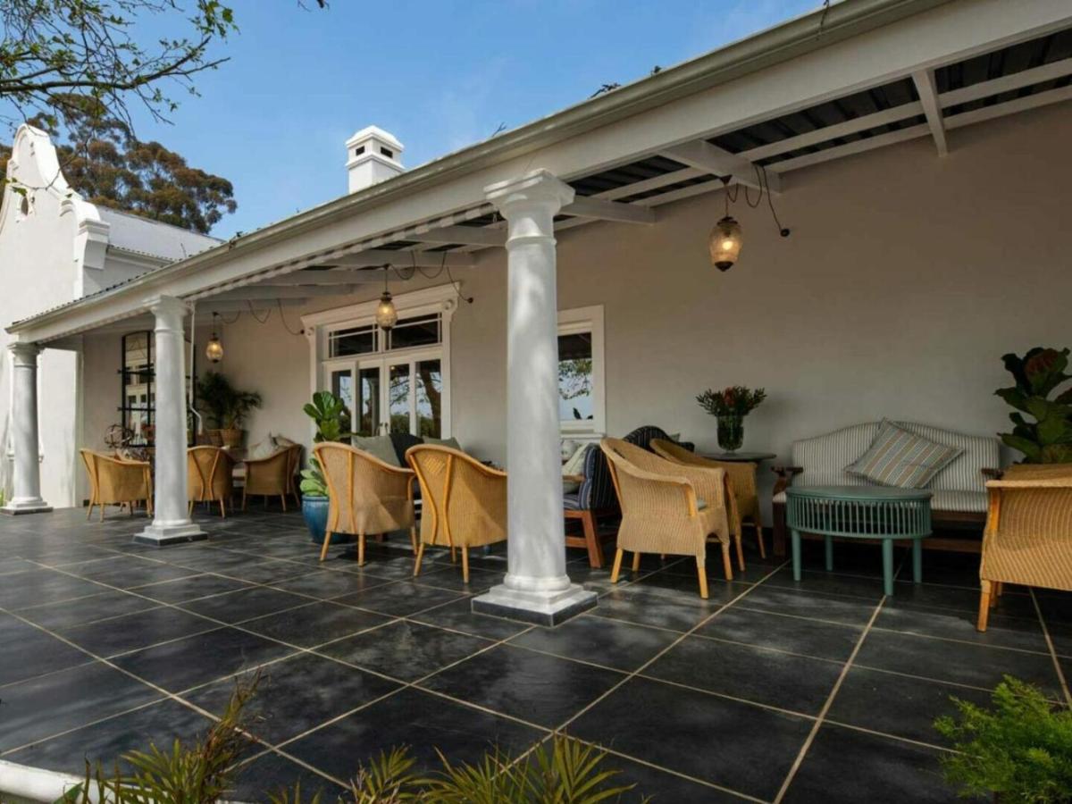 Banhoek Corner Guesthouse Stellenbosch Exteriör bild